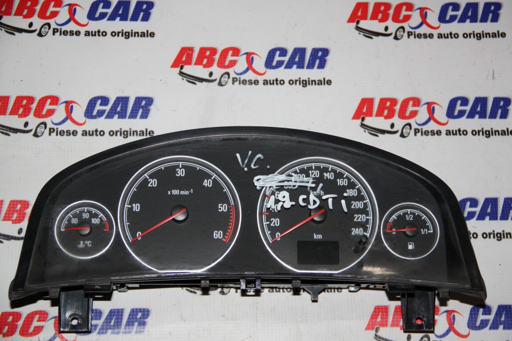 Ceasuri bord Opel Vectra C 1.9 CDTI cod: 13278731TK model 2005