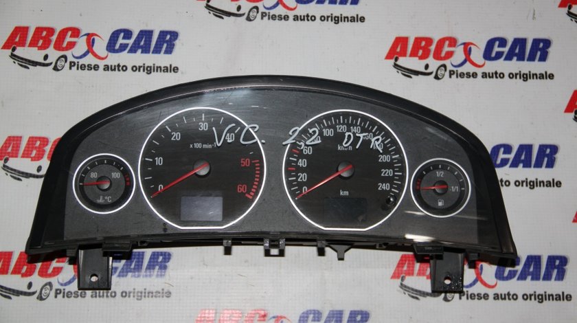 Ceasuri bord Opel Vectra C 2.2 DTI cod: 13165960MG model 2005