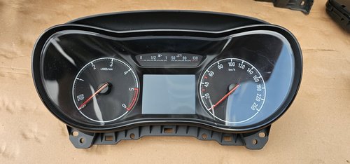 Ceasuri bord Opel Zafira C Facelift 1.6 CDTI 2016 2017 2018 2019