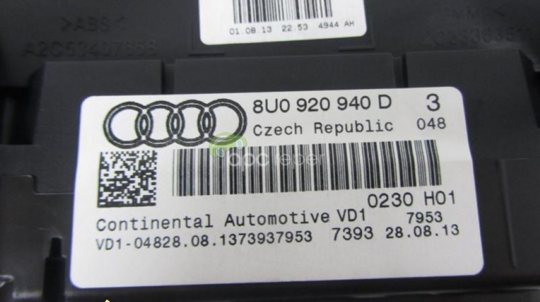 Ceasuri Bord Originale Audi Q3 Tfsi cod 8U0920940D