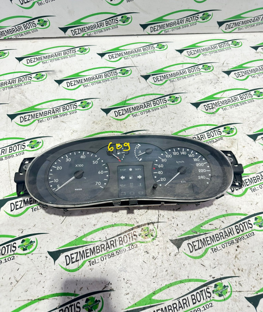 Ceasuri bord P8200072506 Renault Clio 2 [1998 - 2005] Symbol Sedan 1.4 MT (75 hp)