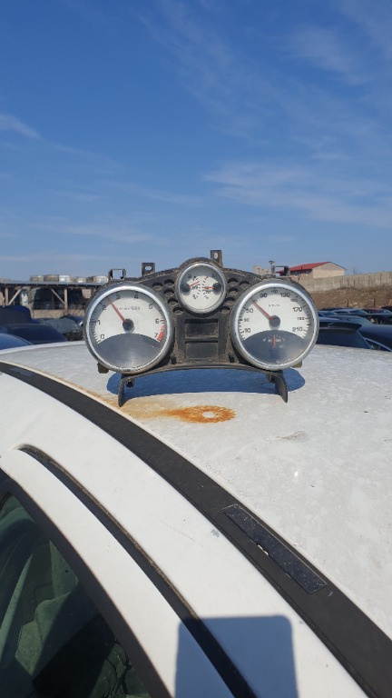 Ceasuri bord Peugeot 207 2006 Coupe 1.4 hdi
