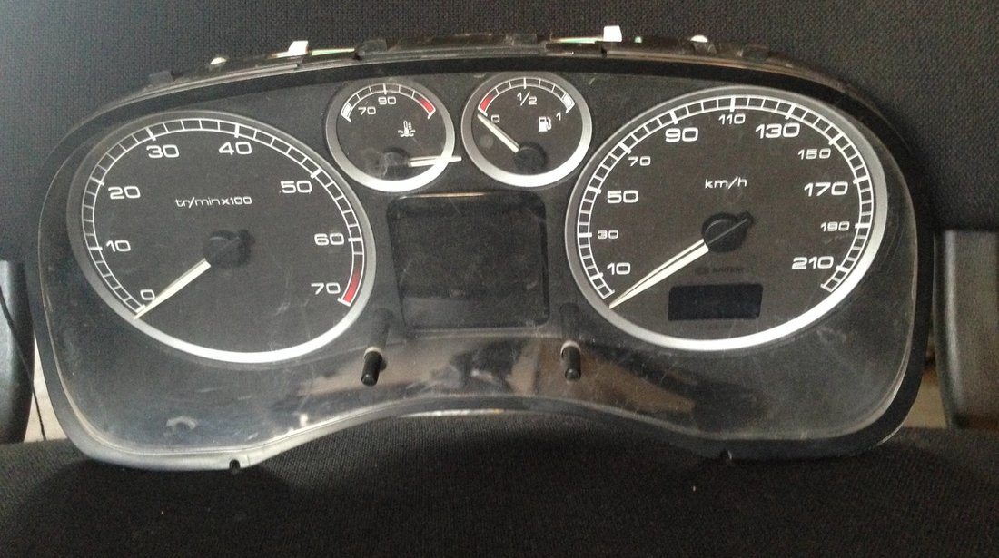 ceasuri bord peugeot 307 2.0 hdi 2004 cod p9651299680 c