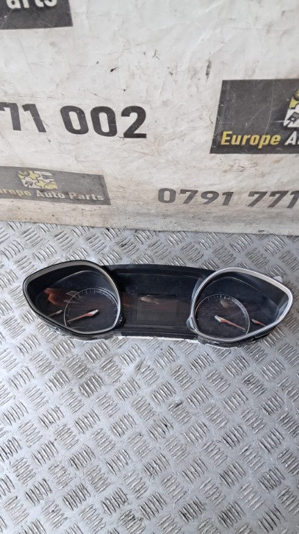 Ceasuri bord Peugeot 308 T9 1.5 HDI YHZ an 2019 cod 9832736580