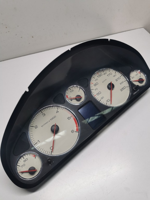 Ceasuri bord Peugeot 407 2.0 diesel Europa 9651855380