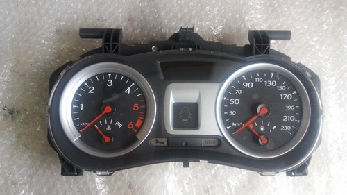 Ceasuri bord renault clio 3 1.5 dci 2005-2017 8200821001--c