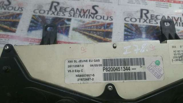 Ceasuri bord RENAULT CLIO P8200451344 / 28112587-0 / 28112587 0 / 281125870P8200451344 / 28112587-0 / 28112587 0 / 281125870