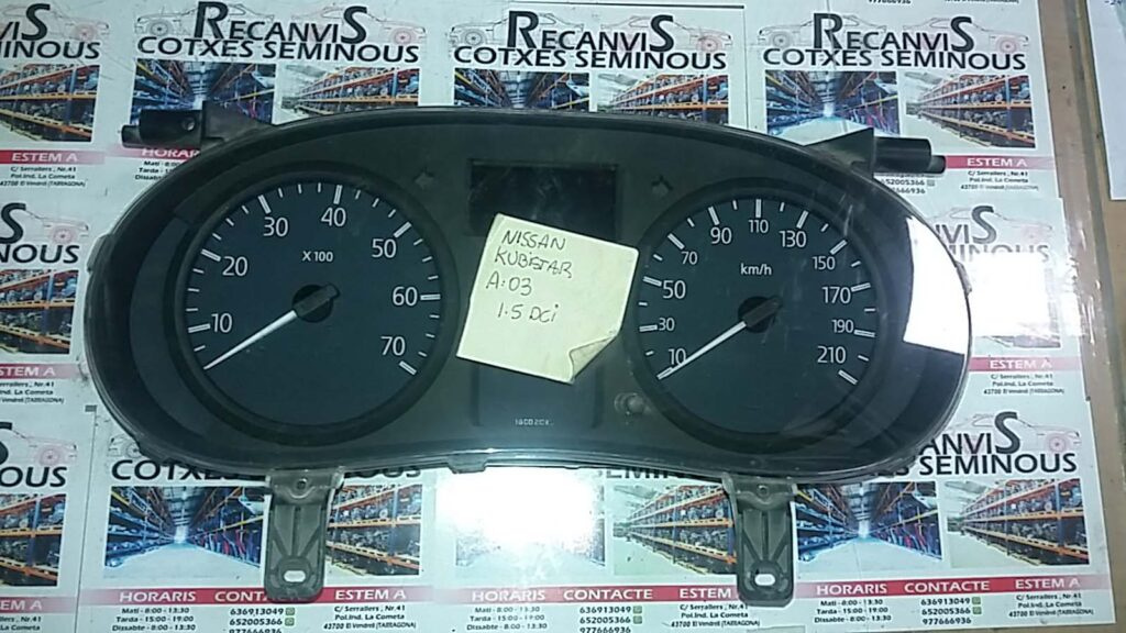 Ceasuri bord RENAULT KANGOO P8200336241 E / P8200336241EP8200336241 E / P8200336241E