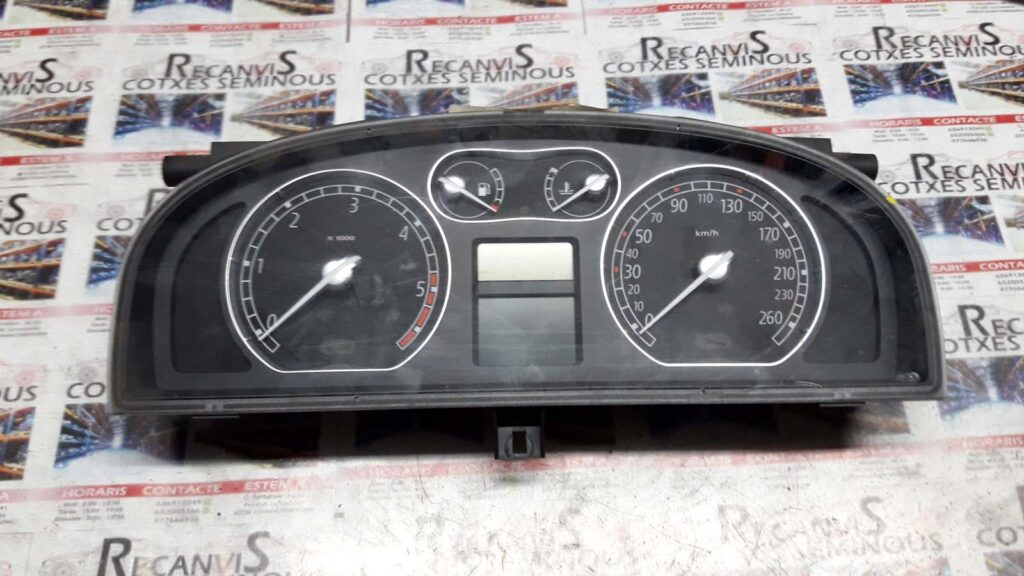 Ceasuri bord RENAULT LAGUNA 2 GRANDTOUR 82002913348200291334
