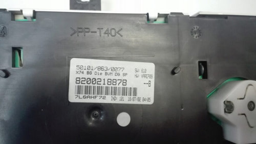 Ceasuri bord RENAULT LAGUNA 8200 218 878 / 82002188788200 218 878 / 8200218878