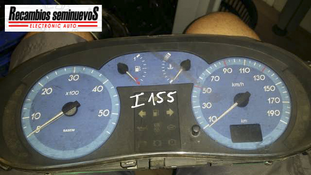 Ceasuri bord RENAULT MASTER 3 P8200032765 / 21658200-5 / 21658200 5 / 216582005P8200032765 / 21658200-5 / 21658200 5 / 216582005