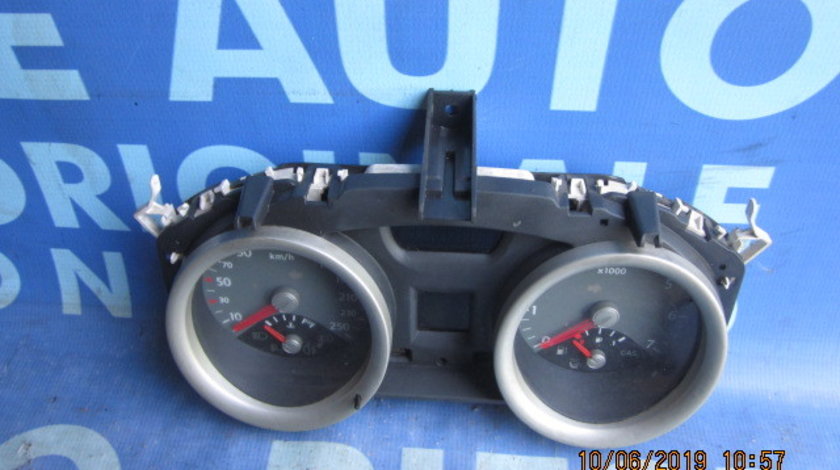 Ceasuri bord Renault Megane 1.6 16v; 8200292072