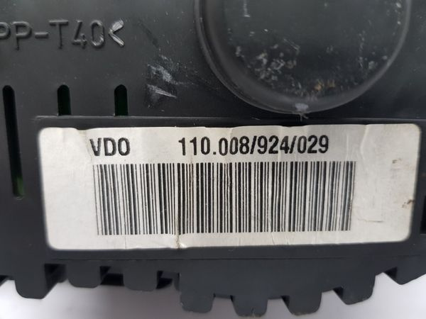 Ceasuri bord SEAT CORDOBA 110008924029 / W06K0920801F110008924029 / W06K0920801F