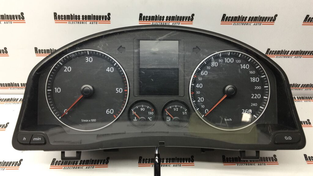 Ceasuri bord SIEMENS VOLKSWAGEN GOLF 5 V1218100 / 1K0920 850F / 1K0920850F / 110.0801246/015 / 110 0801246 015 / 1100801246015V1218100 / 1K0920 850F / 1K0920850F / 110.0801246/015 / 110 0801246 015 / 1100801246015