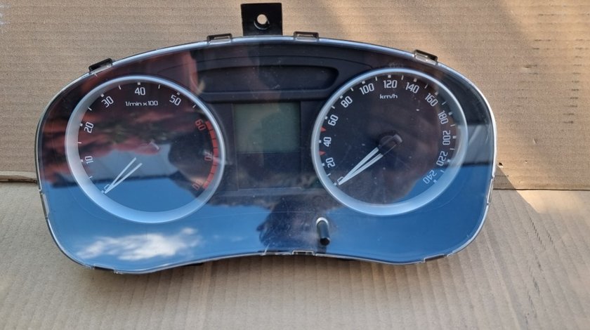 Ceasuri bord Skoda Fabia 2 1.2 benzina 2008 2009 2010 2011
