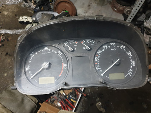 Ceasuri Bord Skoda Octavia 1 1.9 TDI cod 1U0920811F