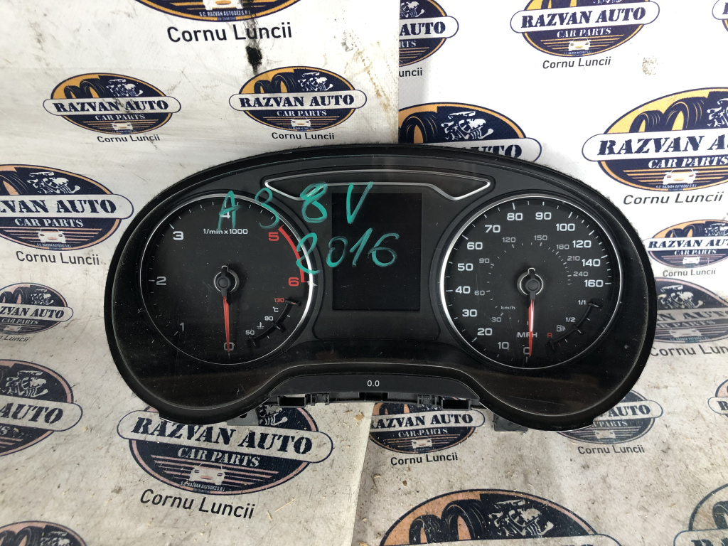 Ceasuri Bord UK Audi A3 8V 2.0 2016, 8V0920971E