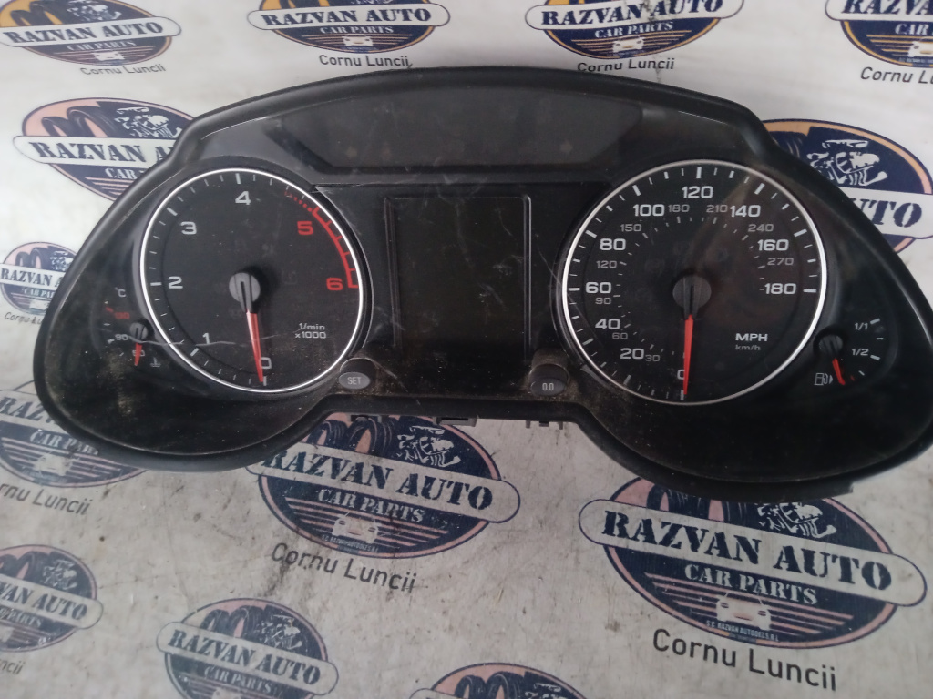 Ceasuri Bord UK Audi Q5 2.0 Motorina 2010, 8R0920981H