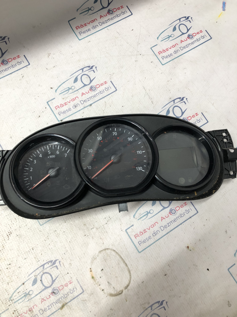 Ceasuri Bord UK Dacia Sandero 1.0 Benzina 2017, 248105645R