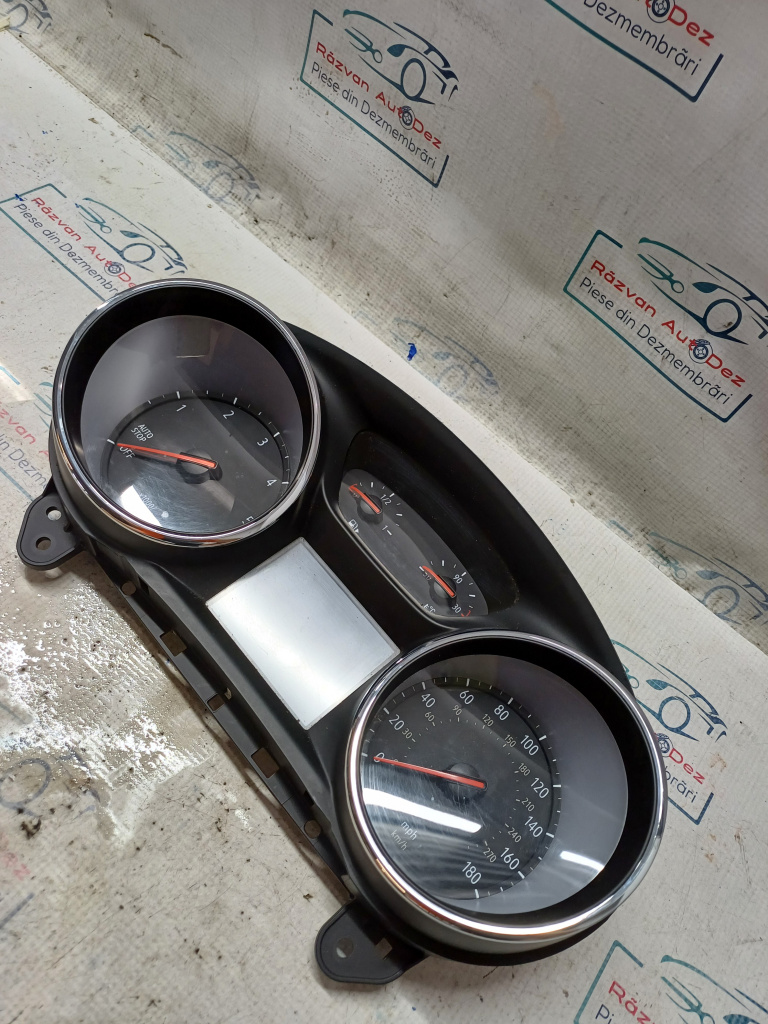 Ceasuri Bord UK Opel Astra K 1.6 Motorina 2015, 39085727