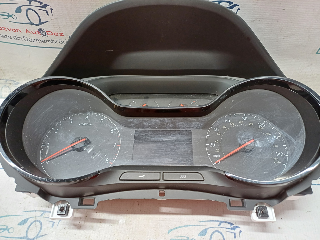 Ceasuri Bord UK Opel Crossland X 1.2 Benzina 2018, 98280628000