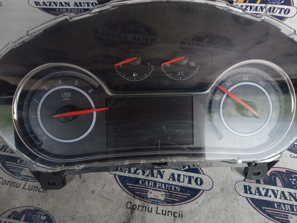 Ceasuri Bord UK Opel Insignia A 1.5 Motorina, 39085473