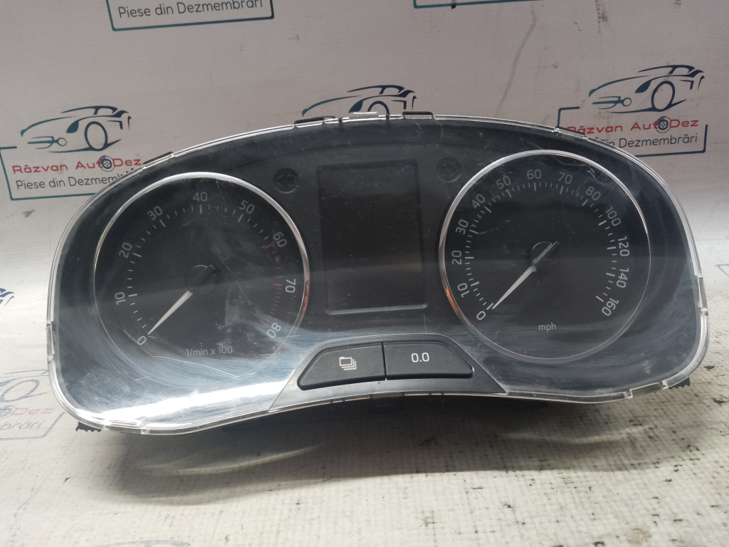 Ceasuri Bord UK Skoda RAPID 1.2 Benzina 2014, 5JA920910B