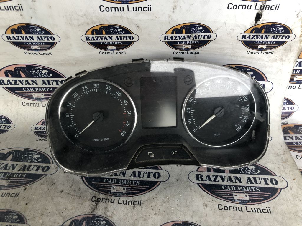 Ceasuri Bord UK Skoda RAPID 1.6 2012, 5JA920910C