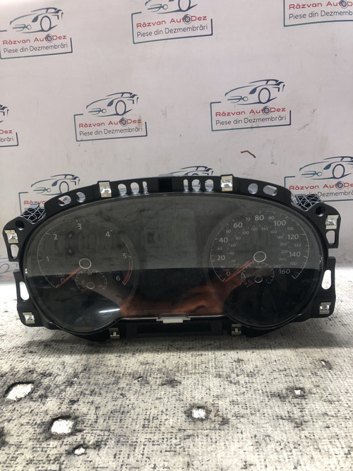 Ceasuri Bord UK Volkswagen Golf 7 2.0 2014, 5G0920960A