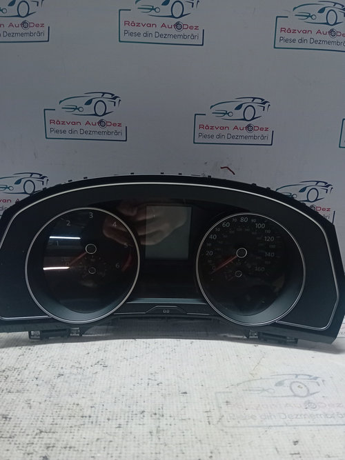 Ceasuri Bord UK Volkswagen Passat B8 2.0 Motorina 2016, 3G0920941