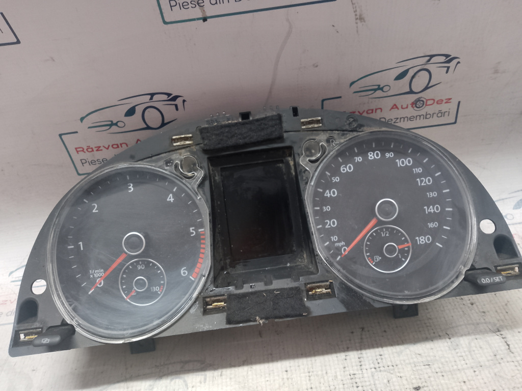 Ceasuri Bord UK Volkswagen Passat CC 2010, 3C8920970A