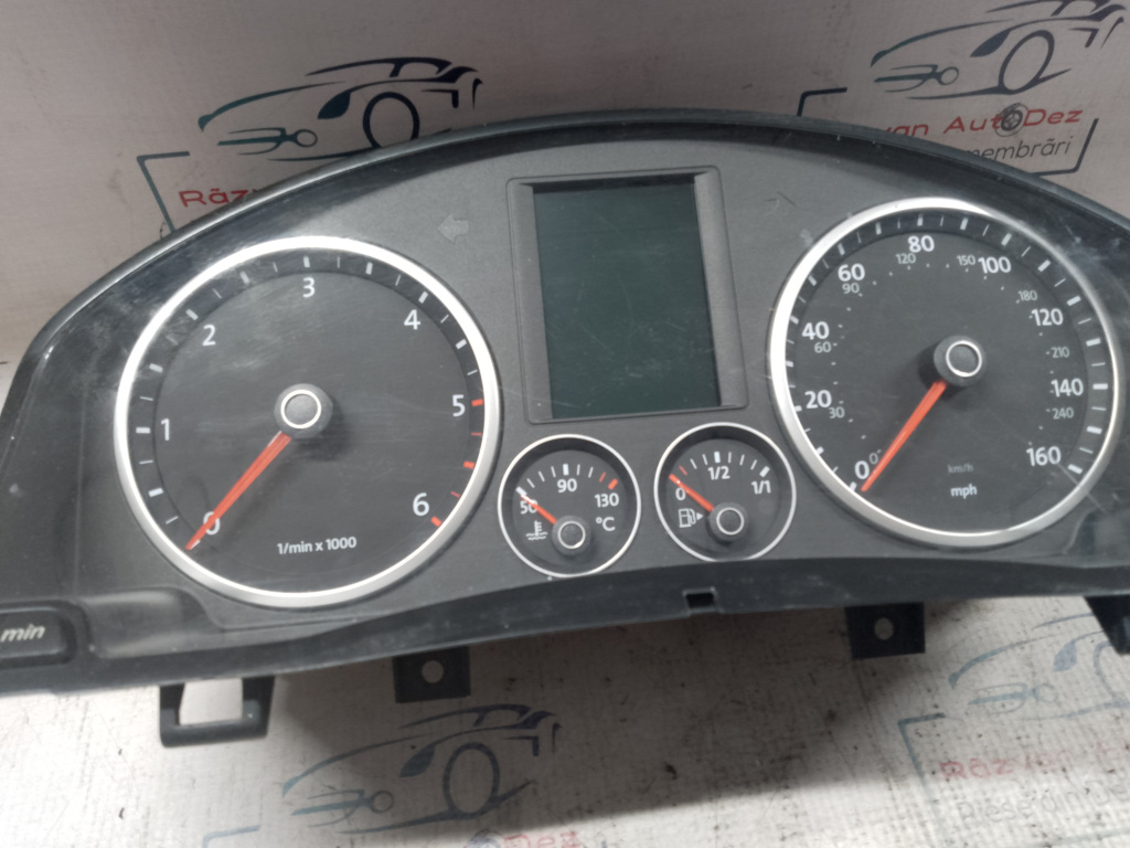 Ceasuri Bord UK Volkswagen Tiguan 2.0 Motorina 2008, 5N0920970D
