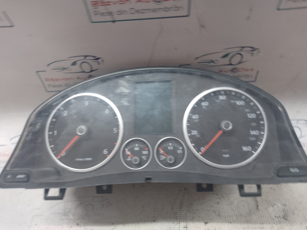 Ceasuri Bord UK Volkswagen Tiguan 2008, 5N0920970D