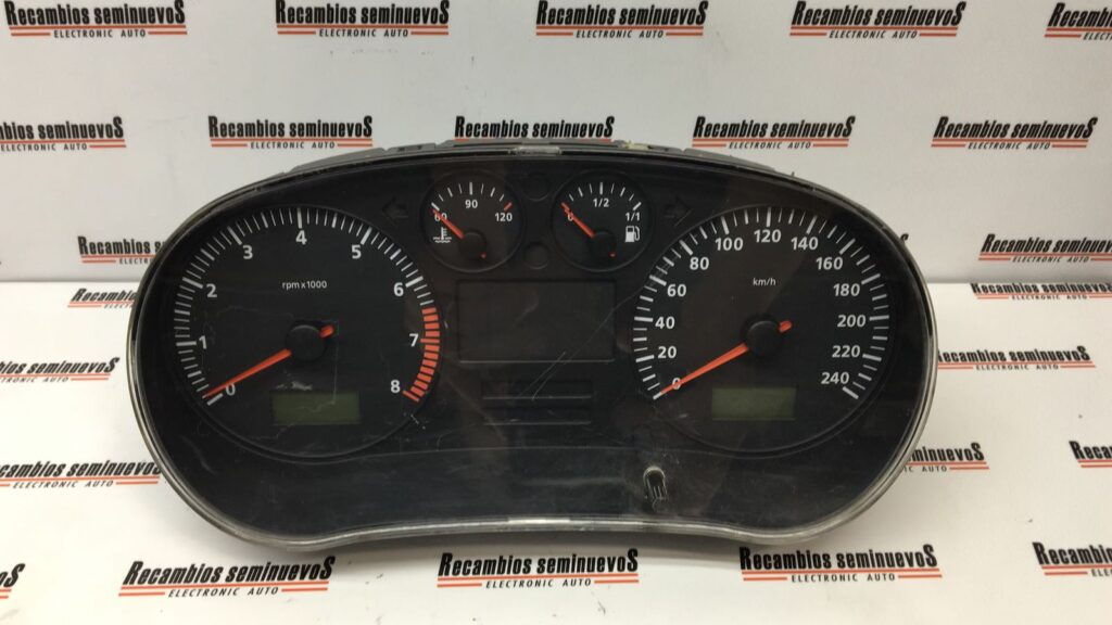 Ceasuri bord VDO SEAT TOLEDO W01M0920802A / 110.080 152 002 / 110 080 152 002 / 110080152002W01M0920802A / 110.080 152 002 / 110 080 152 002 / 110080152002