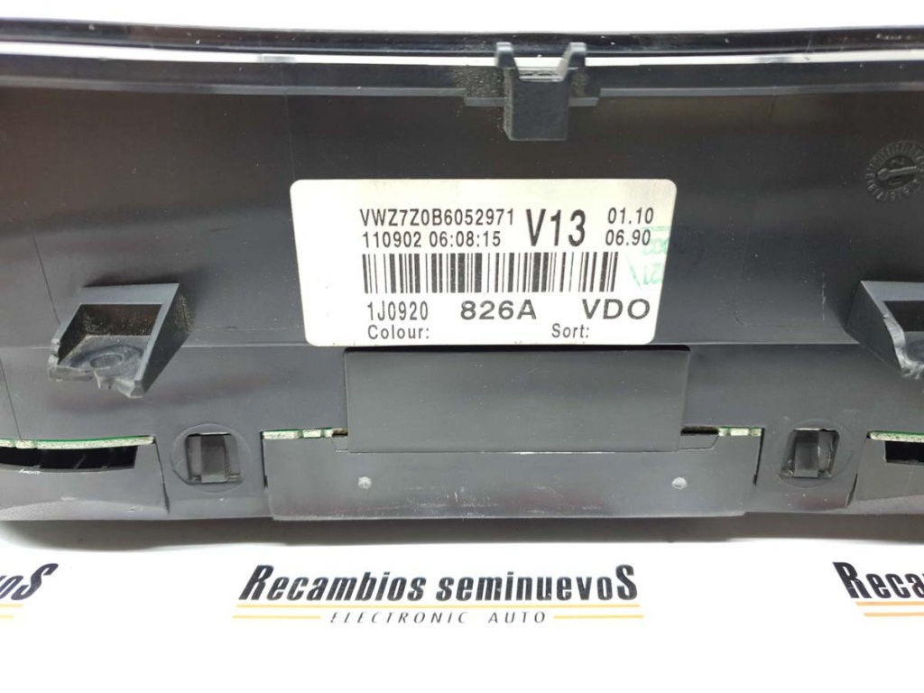 Ceasuri bord VOLKSWAGEN GOLF 4, 1J0920826A, 110080131002,