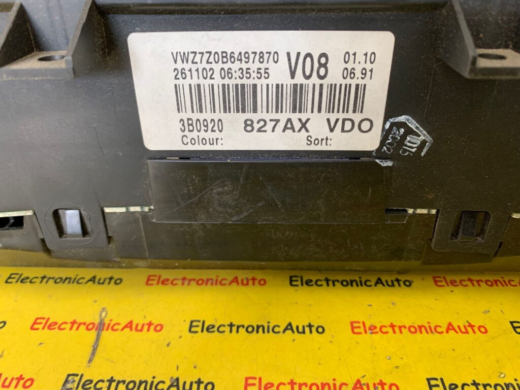 Ceasuri bord Volkswagen Passat, 3B0920827AX,