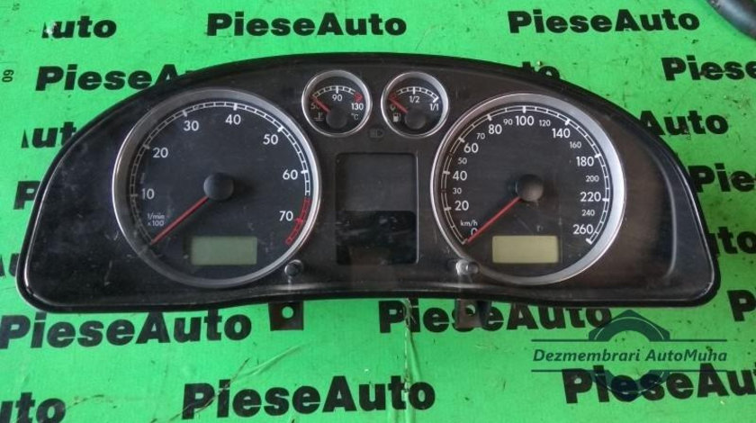 Ceasuri bord Volkswagen Passat B5 (1996-2005) 3b0920827