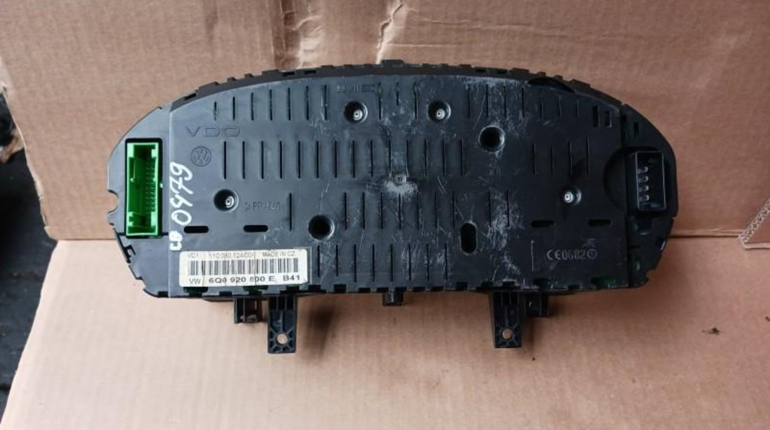 Ceasuri bord Volkswagen Polo (2001-2009) 6q0920800e