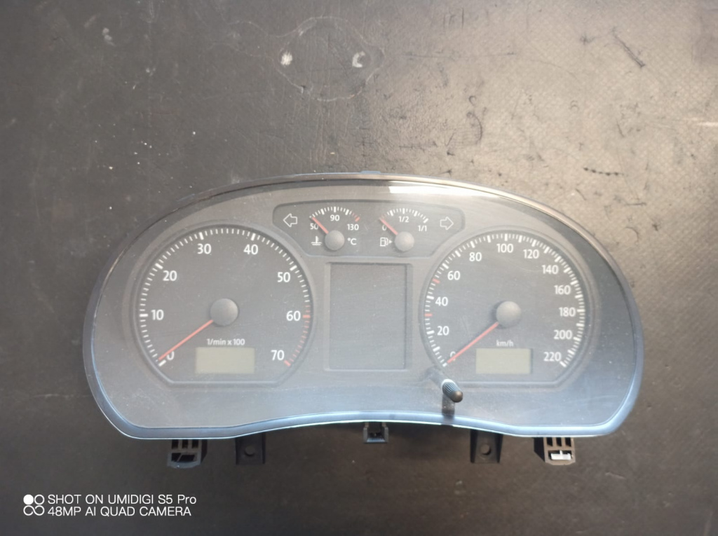 Ceasuri bord , Volkswagen Polo , 9N , 2001-2009 COD - 6q0920804