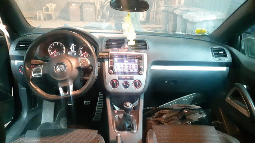 Ceasuri bord Volkswagen Scirocco 2010 coupe 1.4 tsi