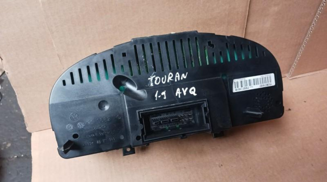 Ceasuri bord Volkswagen Touran (2003->) 1t0920950a