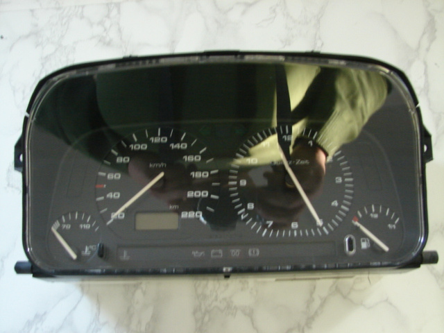 Ceasuri bord Volkswagen VW Golf 3 [1991 - 1998] Hatchback 5-usi 1.9 D MT (64 hp) (1H1)