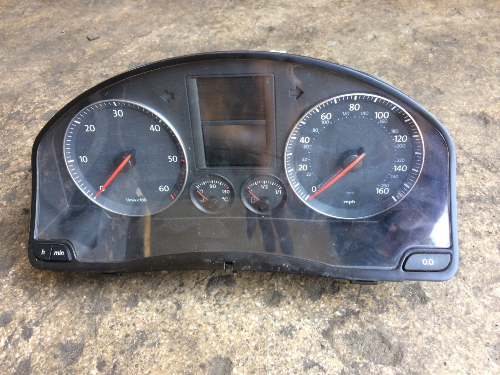 Ceasuri bord Volkswagen VW Jetta 5 [2005 - 2011] Sedan 4-usi 2.0 TDI MT (140 hp) (1K2)