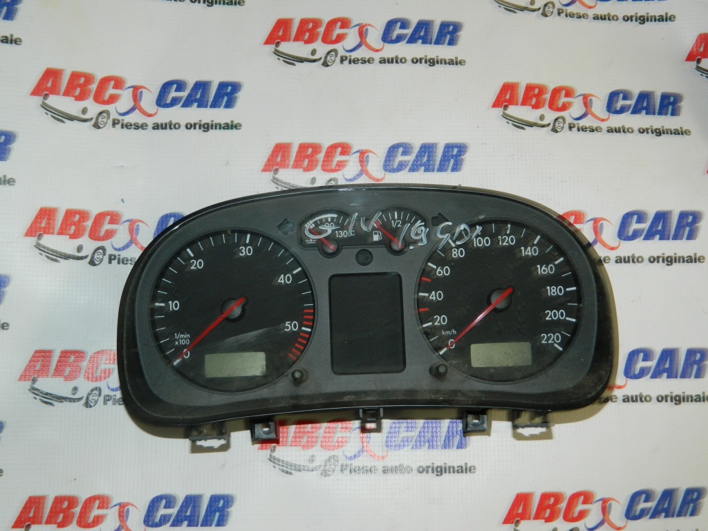 Ceasuri bord VW Golf 4 1.9 SDI cod: 1J0920806E