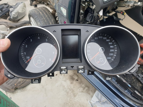 Ceasuri Bord Vw Golf 6 1.4TSI CAVD 160CP Cod 5K0920870D