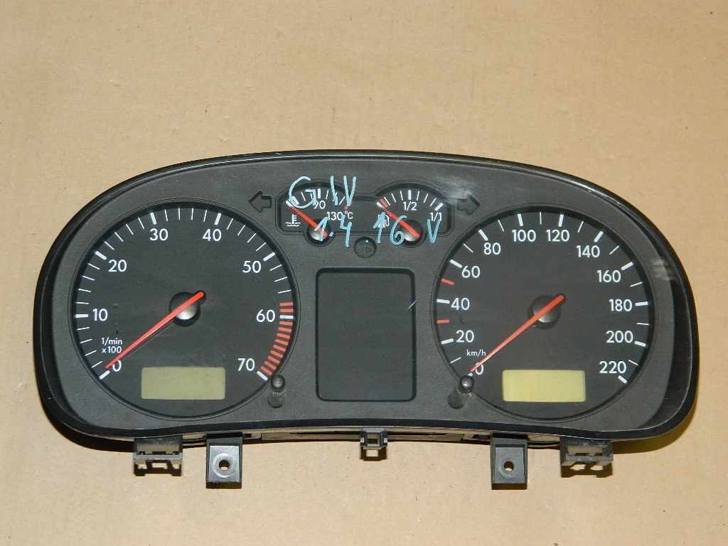 Ceasuri bord VW Golf IV 1.4B 16V