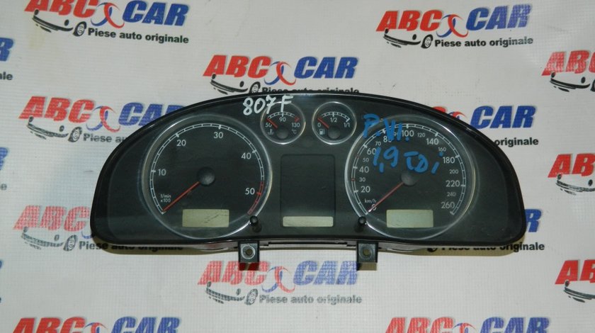 Ceasuri bord VW Passat B5 1.9 TDI cod: 3B0920807F