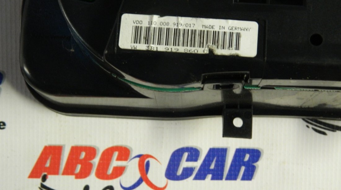 Ceasuri bord VW Passat B5 1.9 TDI cod: 3B1919860C