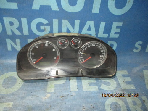 Ceasuri bord VW Passat B5 2.5tdi; 3B0920825A