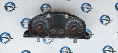 Ceasuri bord VW Passat B6 cod: 3C0920971E